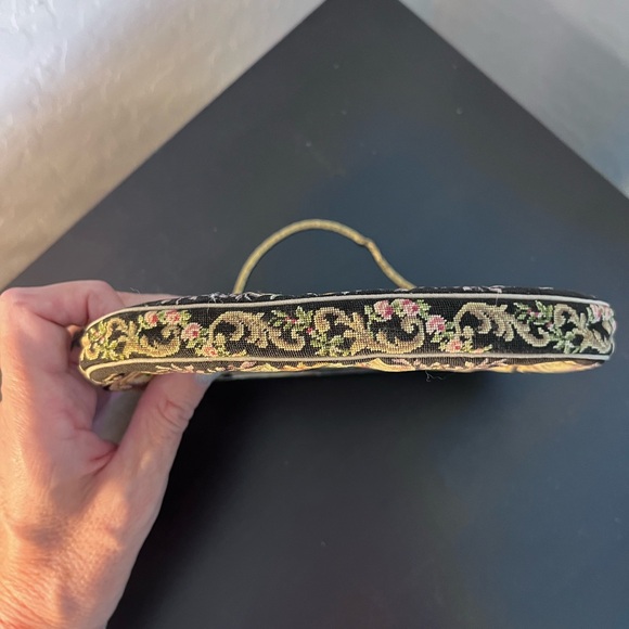 Vintage Embroidered Evening Bag - Picture 4 of 7